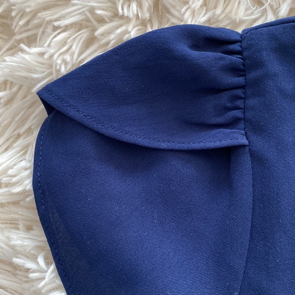 Mine Tulip SS Sleeve Blouse ๐ Navy - Picture 7 of 11